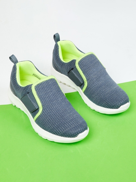

max Boys Grey and Green Running Non-Marking Slip On Sports Shoes