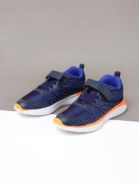 

max Boys Blue Running Non-Marking Shoes