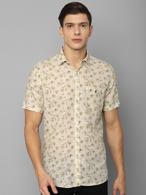 

Louis Philippe Sport Men Beige Slim Fit Floral Printed Casual Shirt