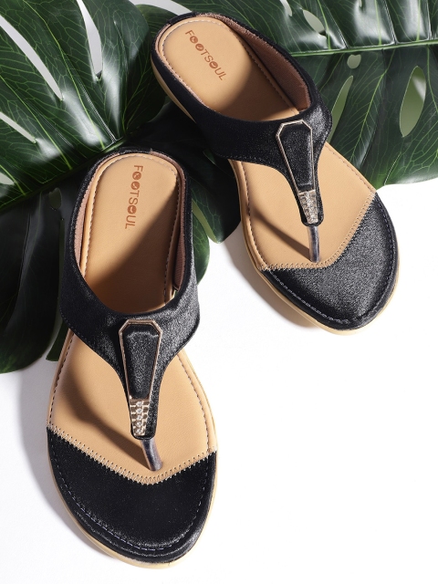 

FOOTSOUL Women Black T-Strap Flats