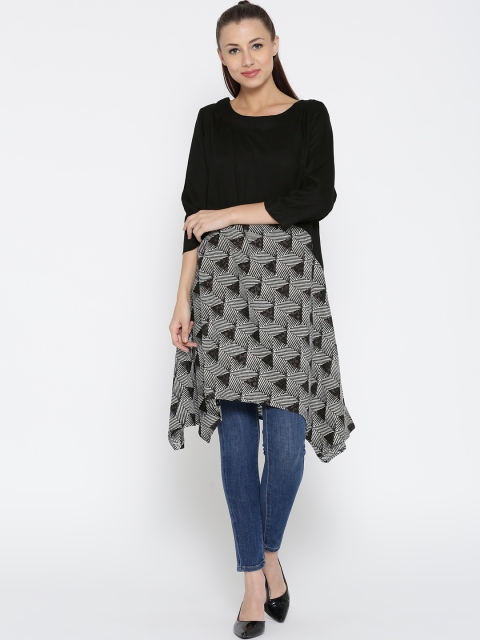

Jashn Women Black & White Printed Asymmetrical A-Line Kurta