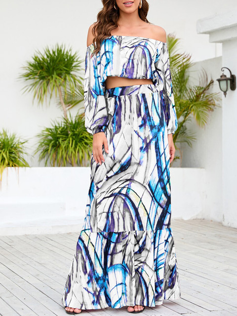

URBANIC Women White & Blue Printed Co-Ords
