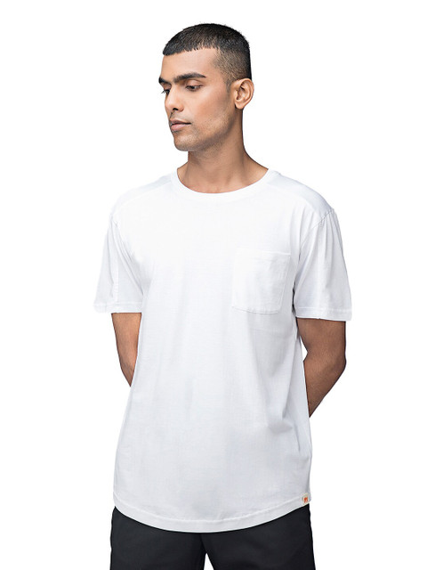 

MensXP Basics Men White Slim Fit T-shirt