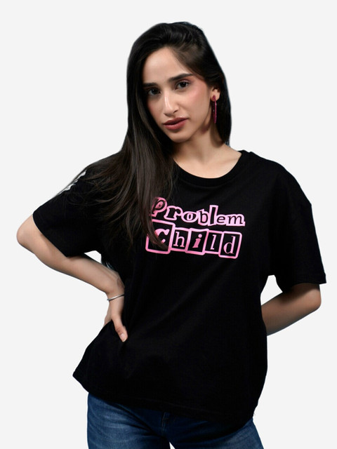 

Alaya By Stage3 Women Black Typography Printed Drop-Shoulder Sleeves Loose T-shirt