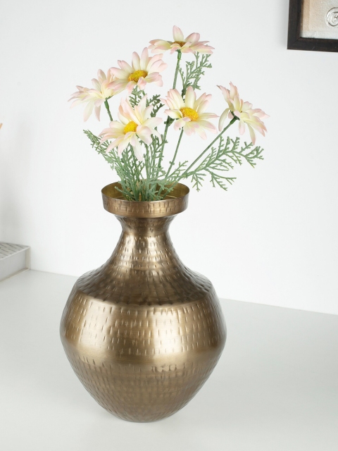 

HomeTown Gold-Toned Solid Metal Vase