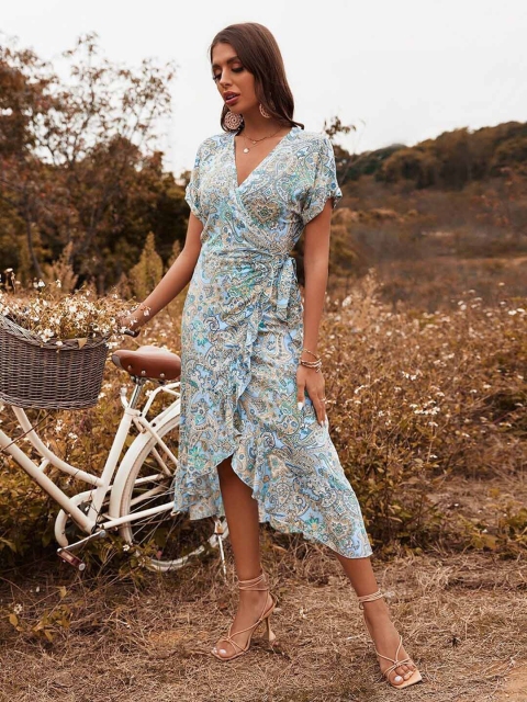 

La Aimee Women Blue Printed Wrap Dress