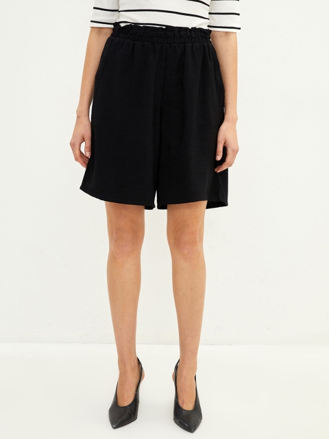 

LC Waikiki Women Black Loose Fit High-Rise Shorts