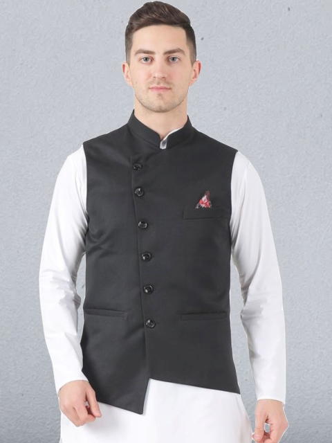 

TAHVO Men Black Solid Nehru Jackets