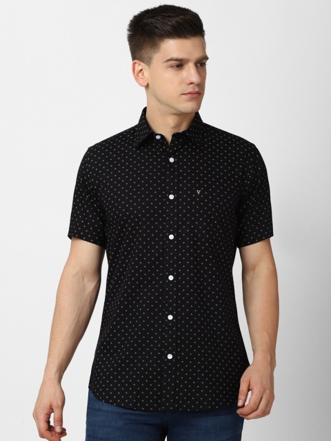 

Van Heusen Sport Men Black Slim Fit Printed Casual Shirt