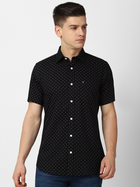 

Van Heusen Sport Men Black Slim Fit Printed Casual Shirt