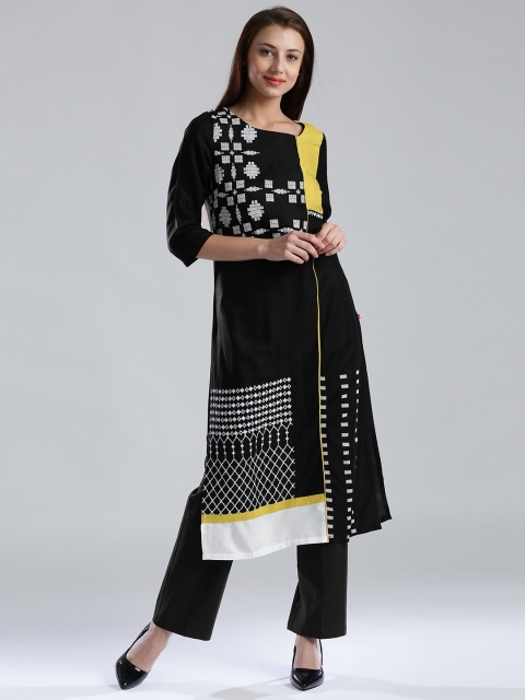 

W Women Black Printed Straight Sustainable Kurta