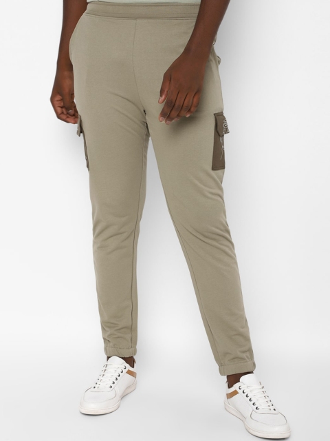 

FOREVER 21 Men Olive Green Cargos Trousers