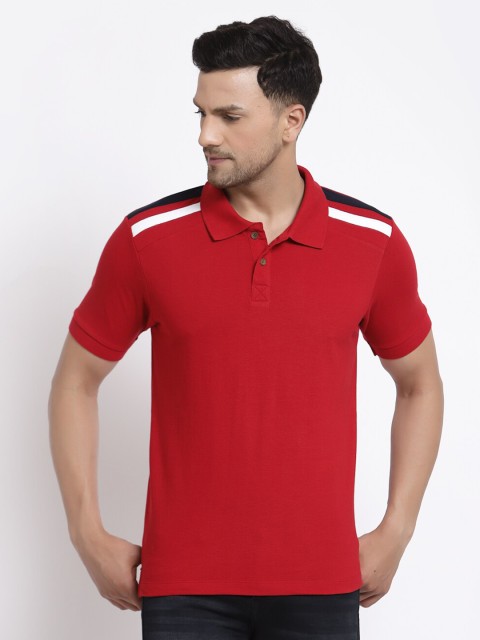 

Kalt Men Red Solid Polo Collar T-shirt
