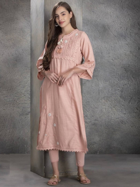 

Lakshita Women Red Keyhole Neck Flared Sleeves Thread Work Kurta
