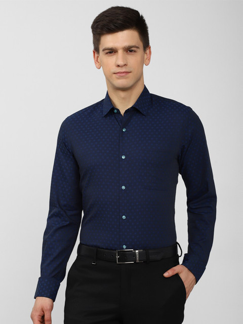 

Peter England Men Navy Blue Slim Fit Formal Shirt