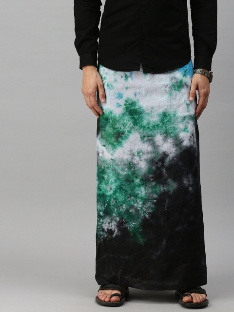 

Ulama Men Green & Black Printed Pure Cotton Dhotis