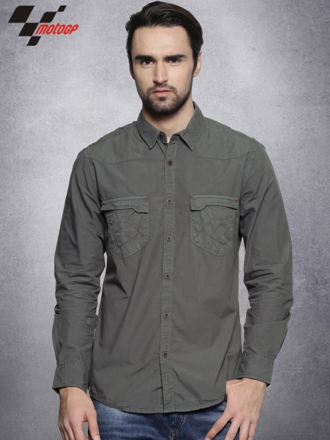 

RDSTR Men Green Slim Fit Solid Casual Shirt, Olive