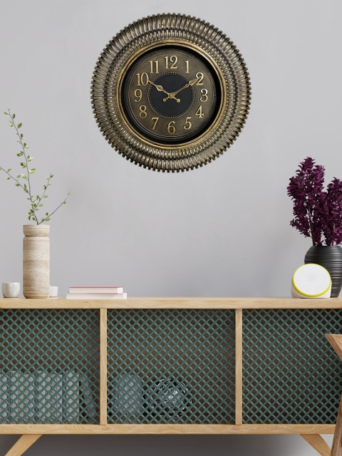 

HomeTown Unisex Bronze Clocks