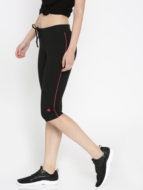 

Jockey Women Black Solid Regular Fit Capris
