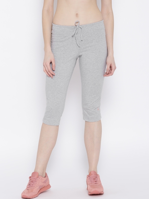 

Jockey Grey Melange Solid Capris