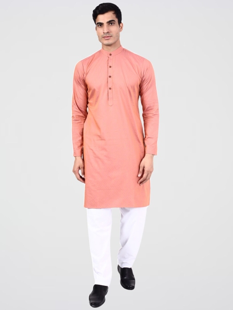 

TAHVO Men Pink & White Kurta with Pyjamas