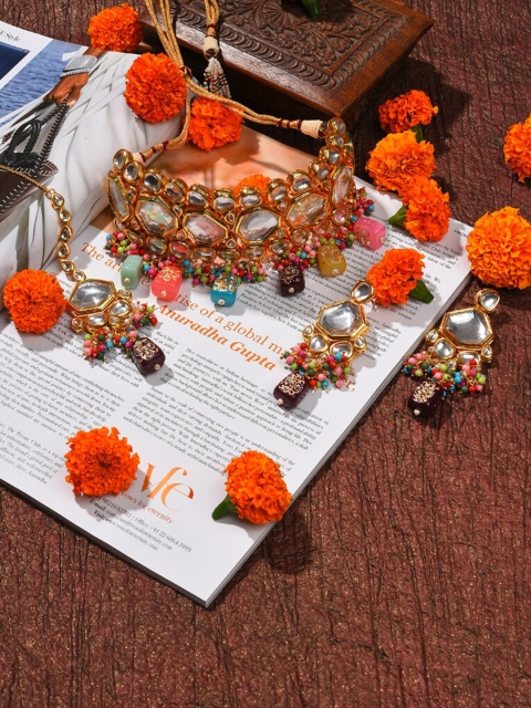 

SOHI Gold-Plated White & Brown Kundan-Studded Beaded Jewellery Set