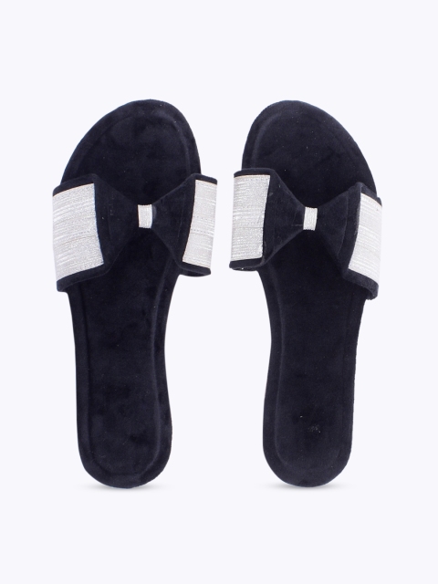 

Apratim Women Black Colourblocked Open Toe Flats