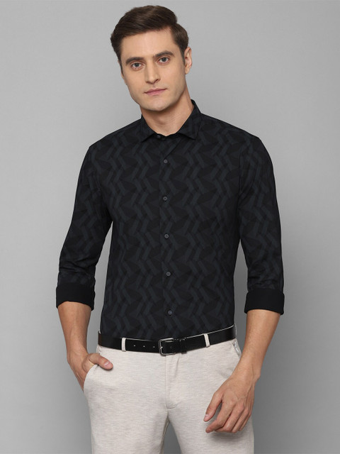 

Louis Philippe Sport Men Black Slim Fit Floral Printed Casual Shirt