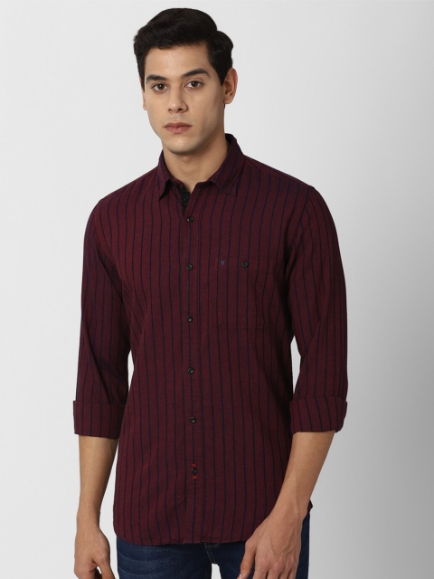 

VAN HEUSEN DENIM LABS Men Maroon Slim Fit Checked Casual Shirt
