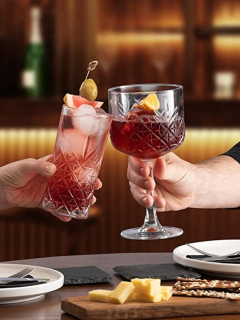 

BAR BOX Set Of 6 Transparent Textured Wine Glasses