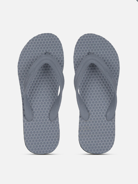

Aqualite Men Grey & gray ridge Rubber Slip-On