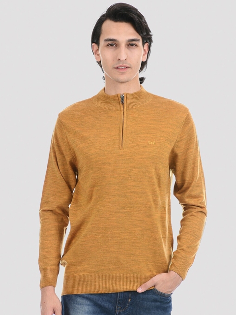 

Cloak & Decker by Monte Carlo Men Mustard Mock Collar Pullover