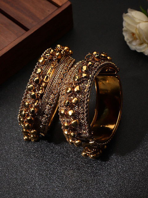 

KACY Set Of 2 Gold-Plated Stone-Studded & Beaded Bangles