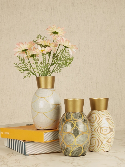 

HomeTown Set of 3 Allure Iron Enamel Print Vases, Beige