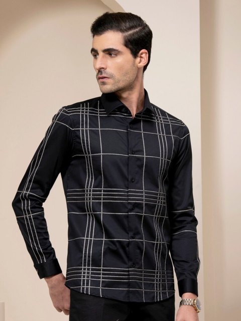 

ABKASA Men Black Sharp Slim Fit Grid Tattersall Checks Checked Casual Shirt