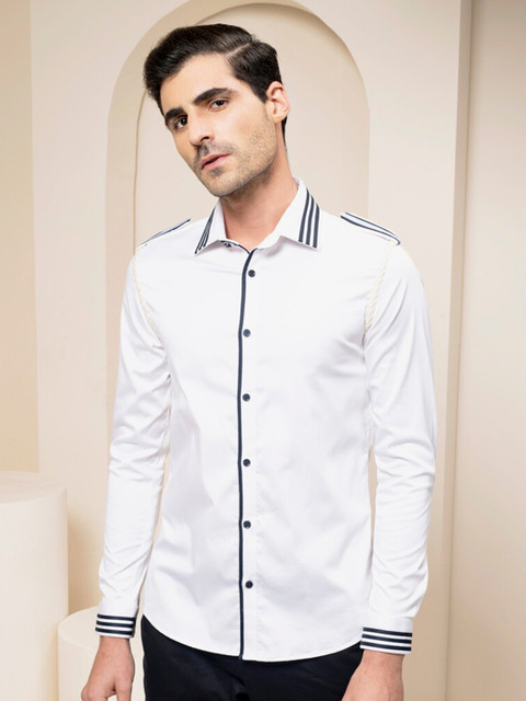 

ABKASA Men White Sharp Slim Fit Casual Shirt