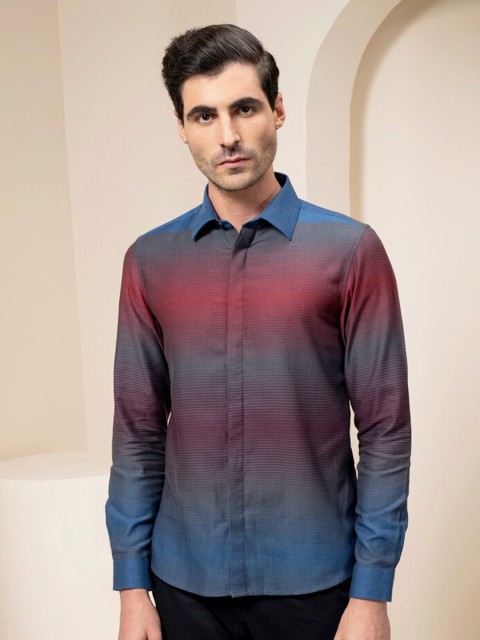 

ABKASA Men Blue Sharp Slim Fit Colourblocked Casual Shirt