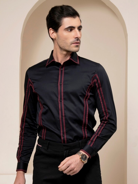 

ABKASA Men Black Sharp Slim Fit Striped Casual Shirt