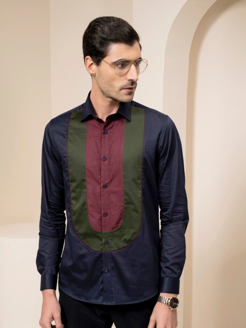 

ABKASA Men Navy Blue Sharp Slim Fit Colourblocked Casual Shirt