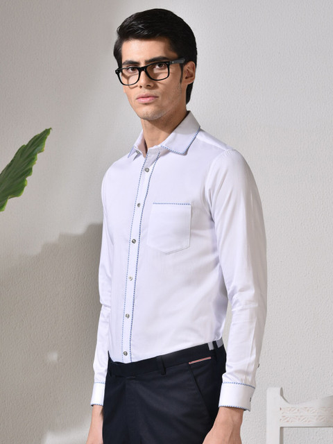 

ABKASA Men White Sharp Slim Fit Casual Shirt