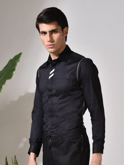 

ABKASA Men Black Sharp Slim Fit Casual Shirt