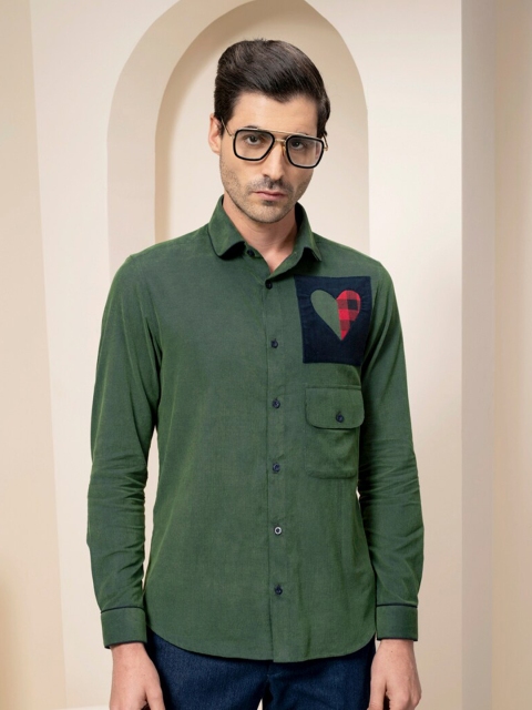 

ABKASA Men Green Applique Sharp Slim Fit Casual Shirt