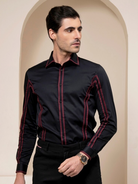 

ABKASA Men Black Sharp Slim Fit Striped Casual Shirt