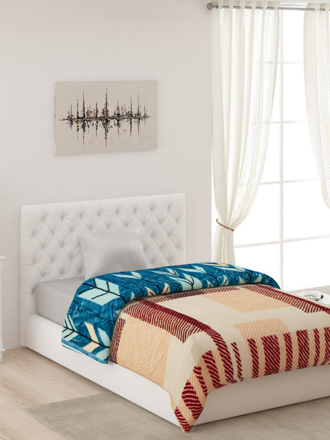 

Monte Carlo Blue & Black AC Room 550 GSM Single Bed Blanket