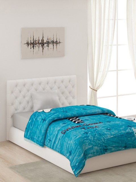 

Monte Carlo Blue & White Cartoon Characters AC Room 600 GSM Single Bed Blanket