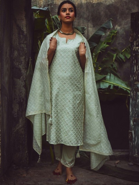 

KARAJ JAIPUR Women Green Ethnic Motifs Printed Chanderi Cotton Kurta with Palazzos & With Dupatta