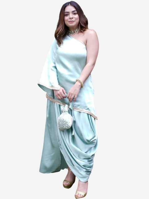 

Alaya By Stage3 Women Green Yoke Design Patchwork Satin Kurta