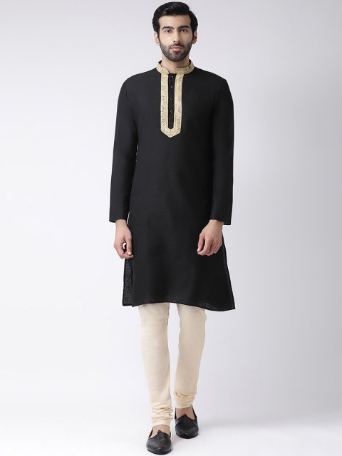 

KISAH Men Black Yoke Design Panelled Kurta with Churidar