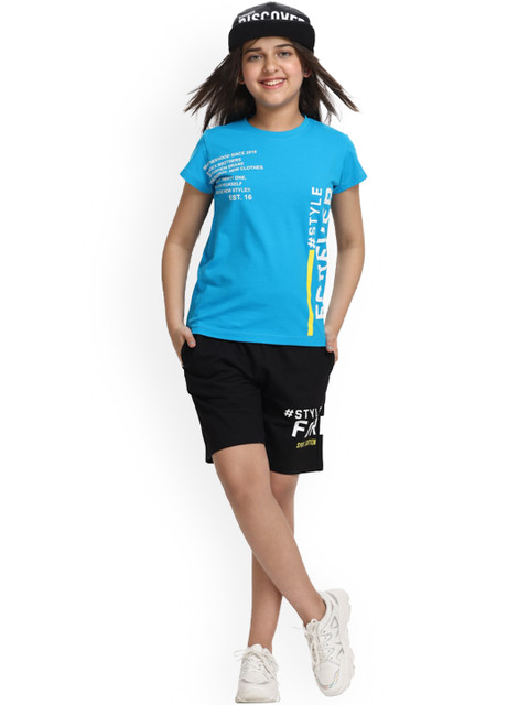 

SIDROCK Girls Blue & Black Printed T-shirt with Shorts