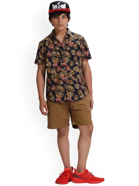 

SIDROCK Boys Navy Blue & Brown Printed Pure Cotton Shirt with Shorts